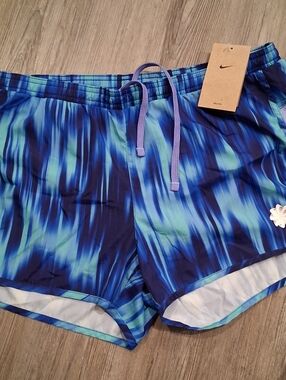 New Nike Women’s Blue and Teal Athletic Exercise Shorts Size L
